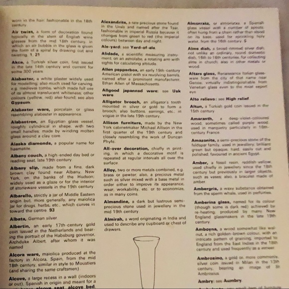 1974 Vintage Hardcover Coffee Table Book The Antique Collector’s Dictionary - Picture 4 of 11